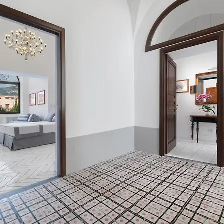招待所 Estate4home - Iommella Luxury 4*